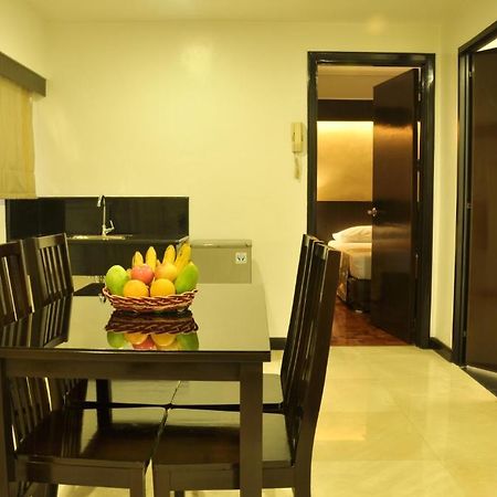 โรงแรมริชวิลล์ Mandaluyong ภายนอก รูปภาพ