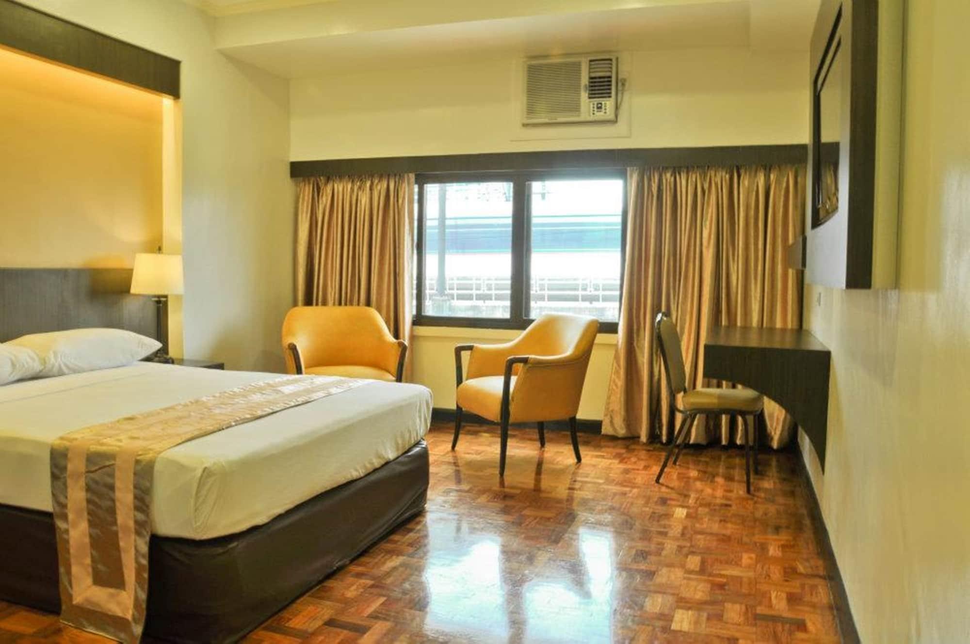 โรงแรมริชวิลล์ Mandaluyong ภายนอก รูปภาพ