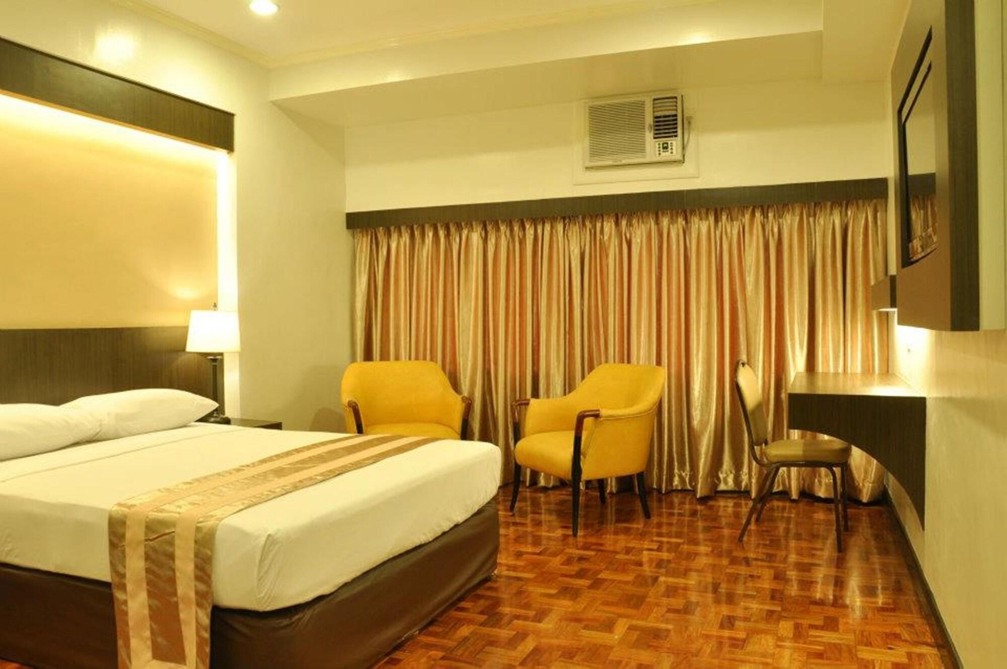 โรงแรมริชวิลล์ Mandaluyong ภายนอก รูปภาพ