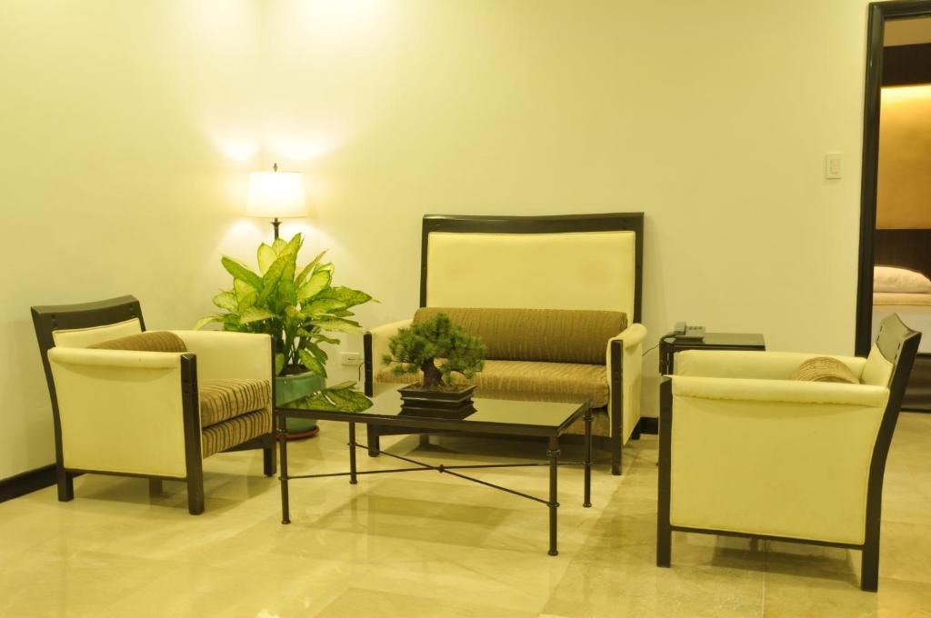 โรงแรมริชวิลล์ Mandaluyong ภายนอก รูปภาพ