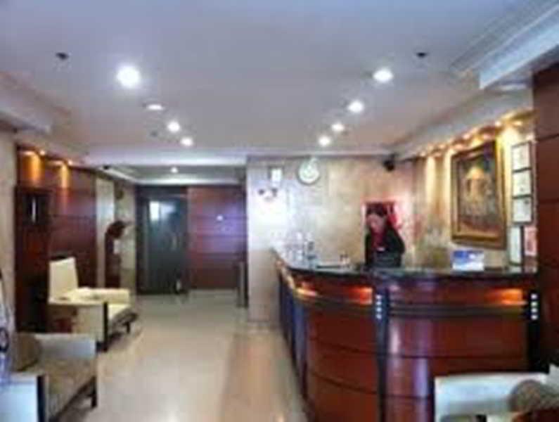 โรงแรมริชวิลล์ Mandaluyong ภายนอก รูปภาพ